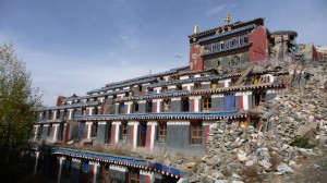 Broken temple in Gyegu