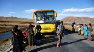 Bus to Ganzi