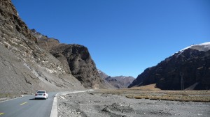 Lhasa to Shigatse road, 2