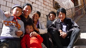 Tibetan family in Ganzi